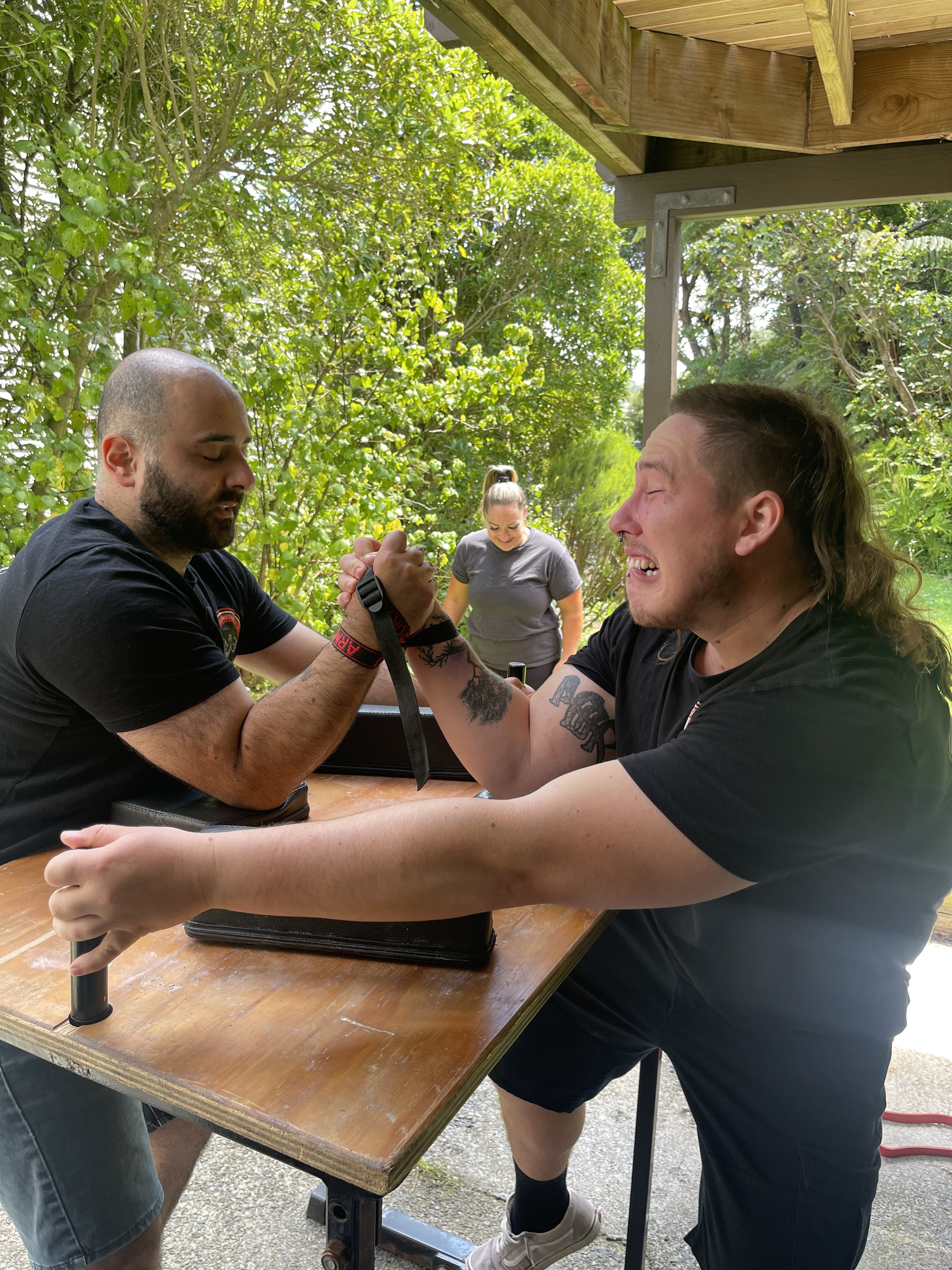 Armwrestling match 6